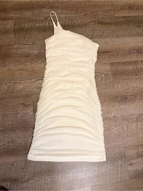 Princess Polly White Ruched One Shoulder Mini Dress Size US 4 NWOT HOCO Mixer